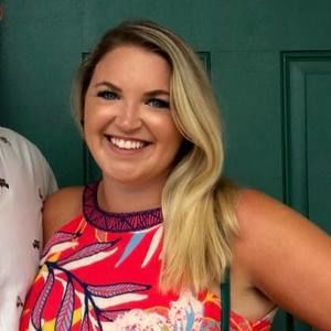 Meet your Posher, Carly